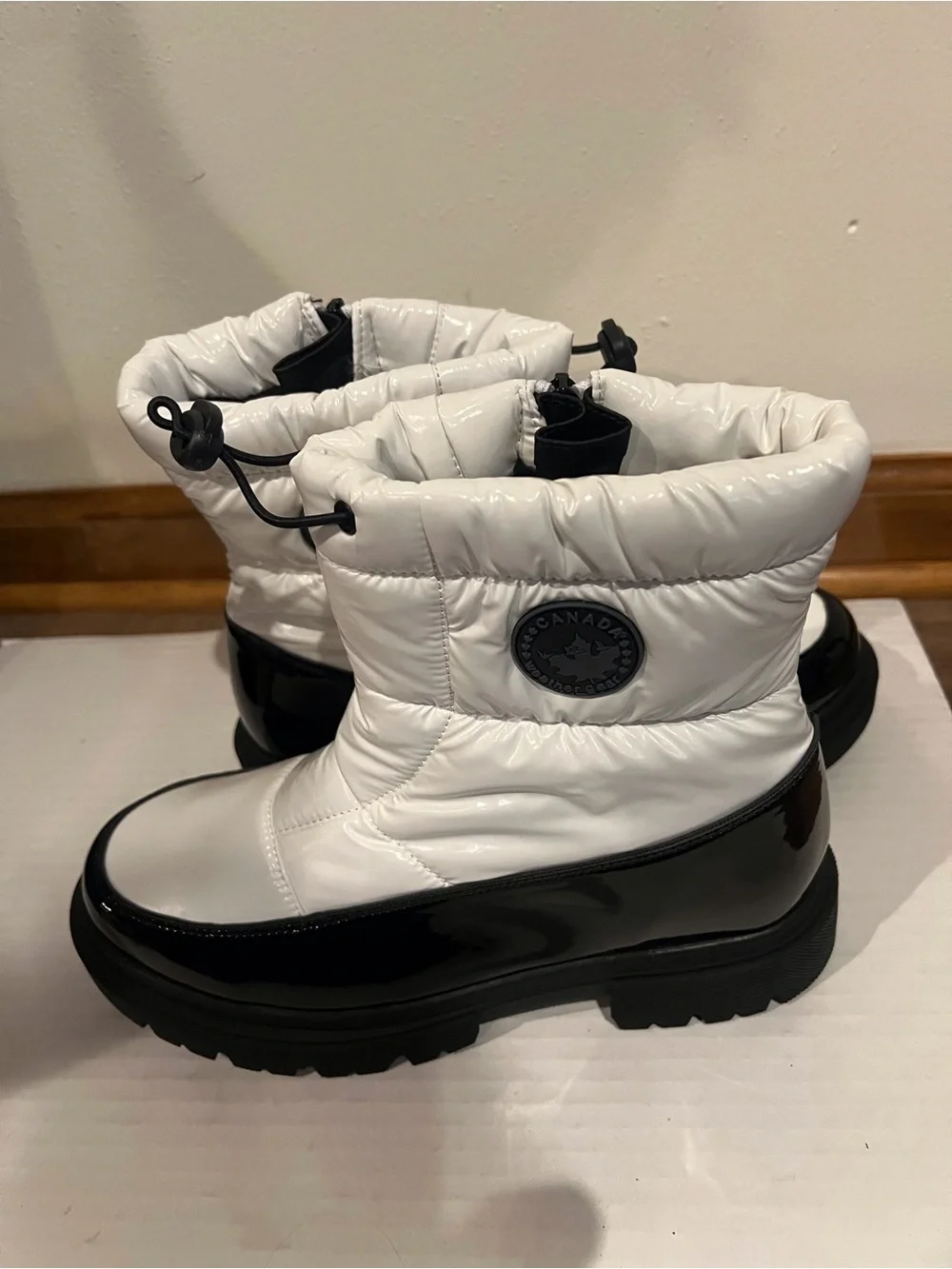 Women's White and Black Puffer Ankle Boots with Side Zip